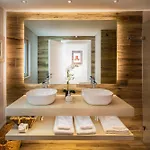 Balaia - Luxury Boutique * البوفيرا