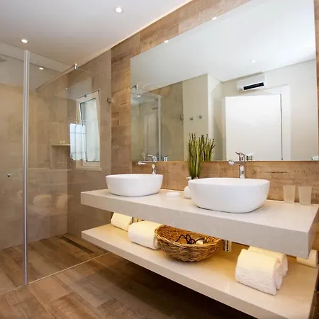 Villa Balaia - Luxury Boutique *