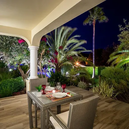 Vila Balaia - Luxury Boutique Villas Αλμπουφέιρα
