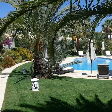 Balaia - Luxury