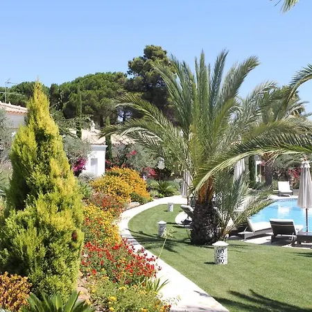 Balaia - Luxury