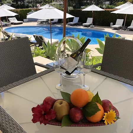 Vila Balaia - Luxury Boutique Villas Αλμπουφέιρα