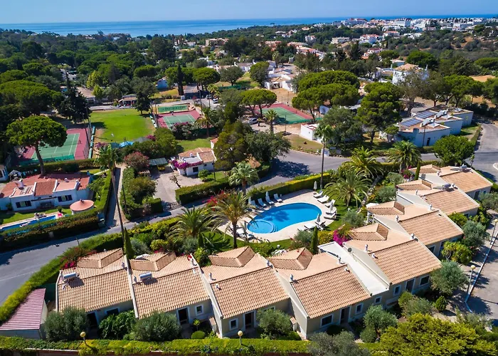 Balaia - Luxury Boutique *