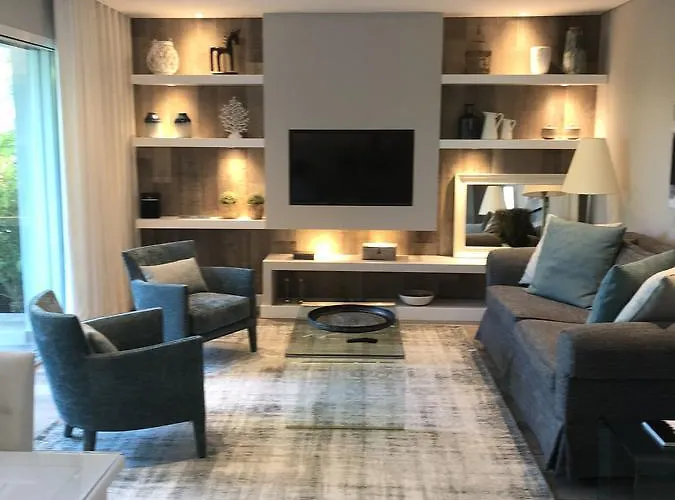 Balaia - Luxury Boutique *