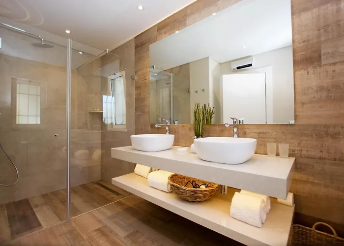 Villa Balaia - Luxury Boutique *